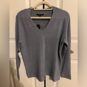 Cyrus V-Neck Yummy Yarn Knit Sweater, NWT, Heather Gray/Blue, Large